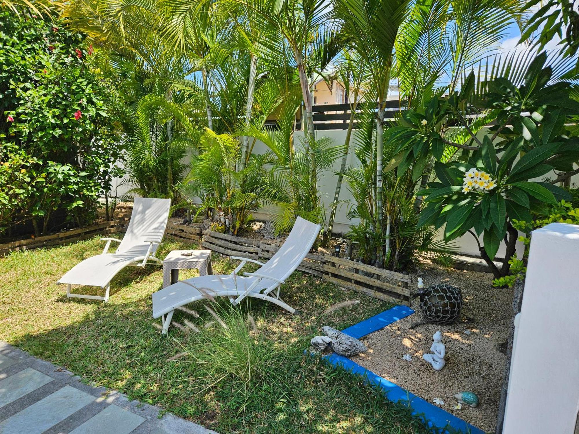 Casa Frangipani Mauritius Apartment Trou d'Eau Douce Ngoại thất bức ảnh
